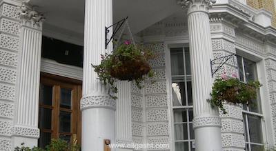 1 لکسهام گاردنز هتل