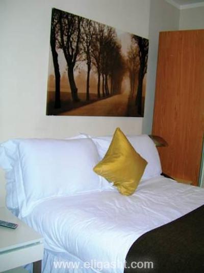 1 لکسهام گاردنز هتل