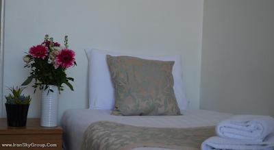 1 لکسهام گاردنز هتل