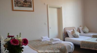 1 لکسهام گاردنز هتل