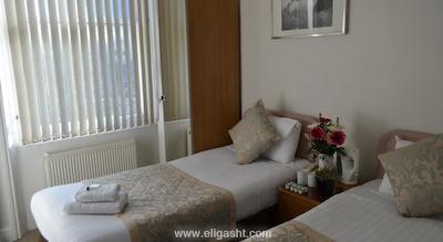 1 لکسهام گاردنز هتل