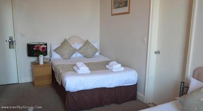 1 لکسهام گاردنز هتل