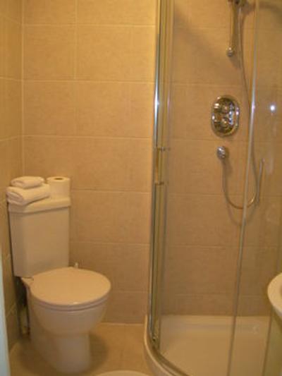 1 لکسهام گاردنز هتل