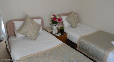 1 لکسهام گاردنز هتل