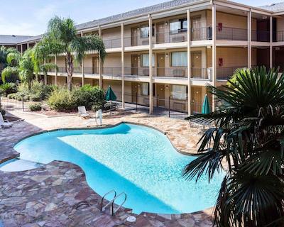 اکنو لج کنر