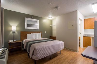 همتون استودیز هوستون-وست اُاکز