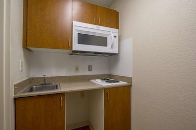 همتون استودیز هوستون-وست اُاکز