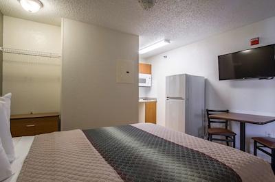 همتون استودیز هوستون-وست اُاکز