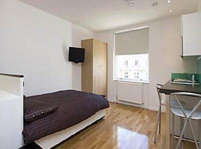 هاید پارک اکزکیوتیو