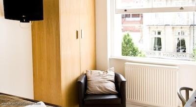 هاید پارک اکزکیوتیو