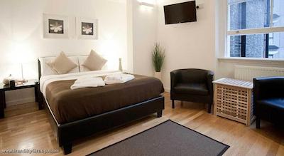 هاید پارک اکزکیوتیو