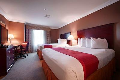 بست وسترن ریورویو این اند سویتز