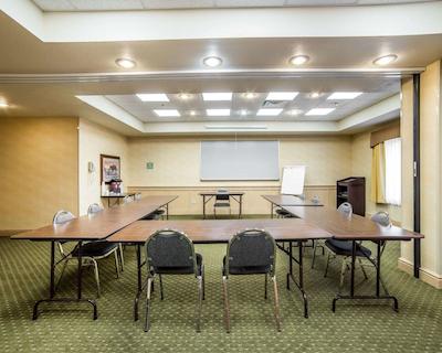 کمفرت این اند سویتز راولینز