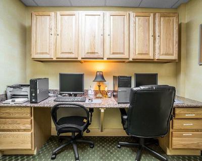 کمفرت این اند سویتز راولینز