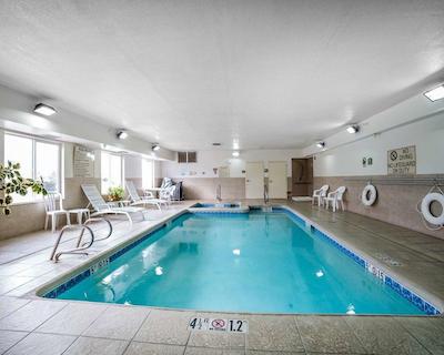 کمفرت این اند سویتز راولینز