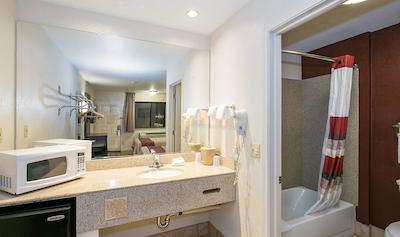 رد روف این استکتون