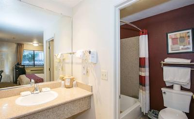 رد روف این استکتون