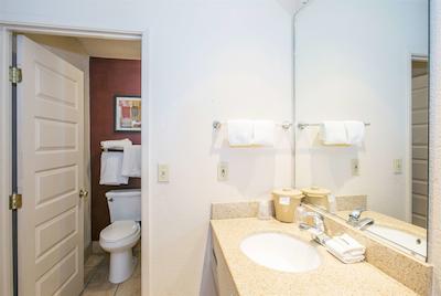 رد روف این استکتون