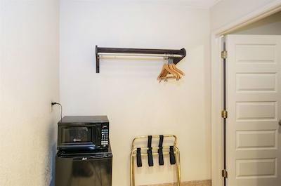 رد روف این استکتون