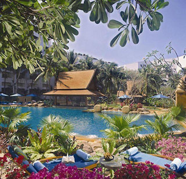 آوانی پاتایا ریزورت