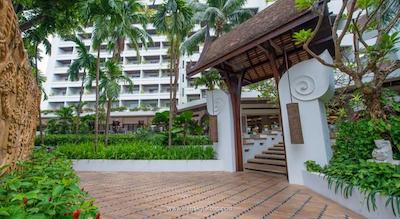 آوانی پاتایا ریزورت