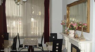 ترینیتی هاوس