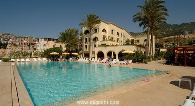 فور استارز