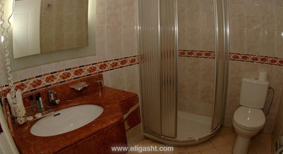 فور استارز