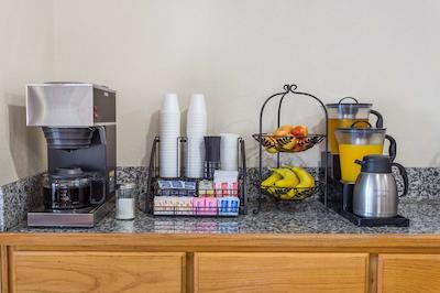 نایتز این اند سویتز واکو اسود