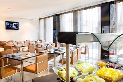 اج10 لندن واترلو