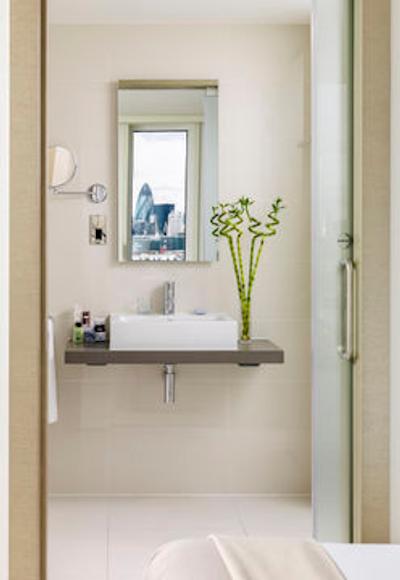 اج10 لندن واترلو