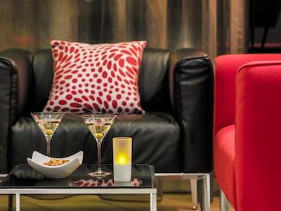 اج10 لندن واترلو