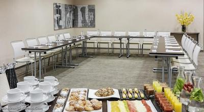 اج10 لندن واترلو