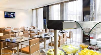 اج10 لندن واترلو