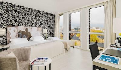 اج10 لندن واترلو