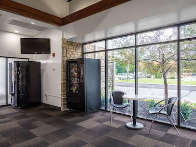 متل 6 کلومبوز اُسو