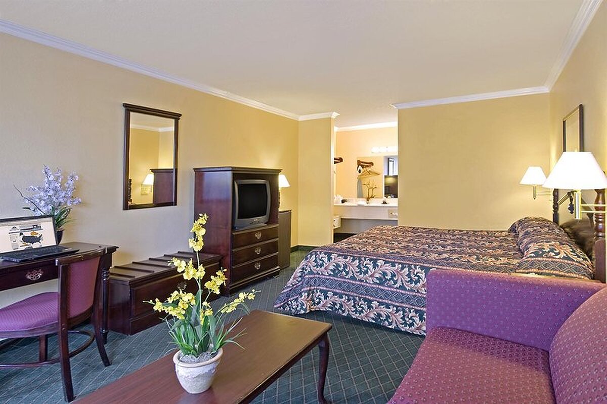 Americas Best Value Inn and Suites Melbourne