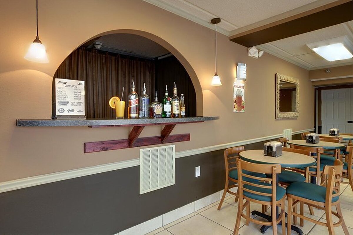 Americas Best Value Inn and Suites Melbourne