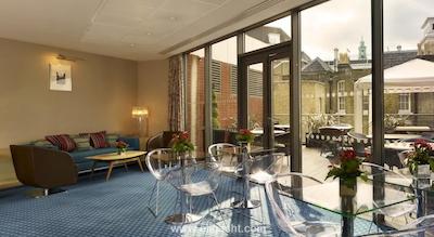 پارک پلازا کانتی هال