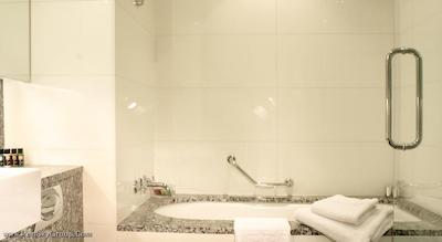 پارک پلازا کانتی هال