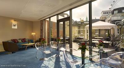 پارک پلازا کانتی هال