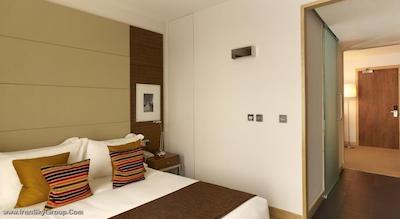 پارک پلازا کانتی هال