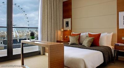 پارک پلازا کانتی هال