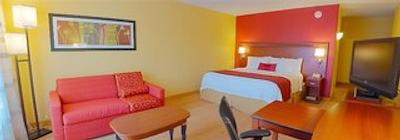 کورتیارد هوستون-وست ونیورسیتی