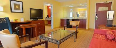 کورتیارد هوستون-وست ونیورسیتی