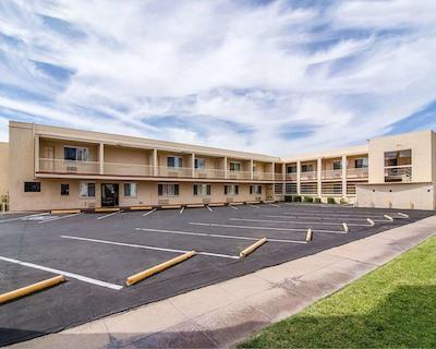 ردو این دونتون فنیکس