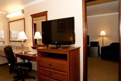 بست وسترن کلرمنت