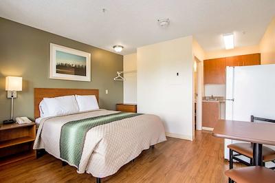 همتون استودیز کانساز سیتی-ورلدز اُف فون