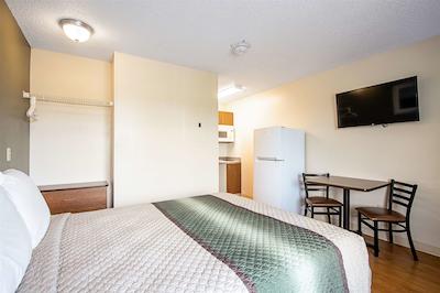 همتون استودیز کانساز سیتی-ورلدز اُف فون