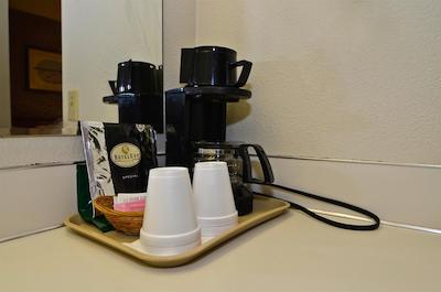 امریکاز بست والو این